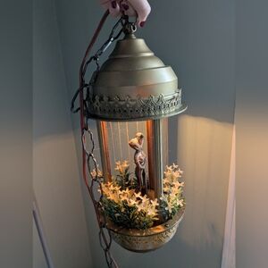 Vintage 1970's Rain Lamp with Floral Accents🌿 ** PLEASE READ DESCRIPTION